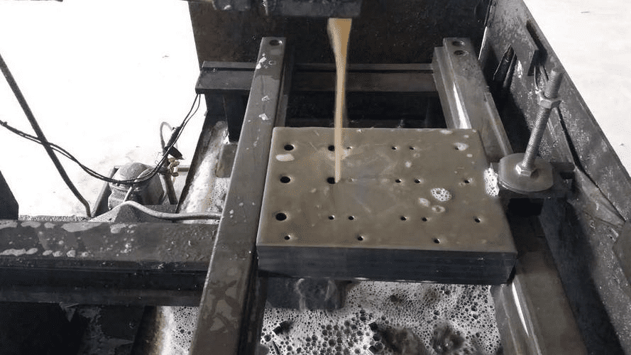 線切割消泡劑應(yīng)用場景圖